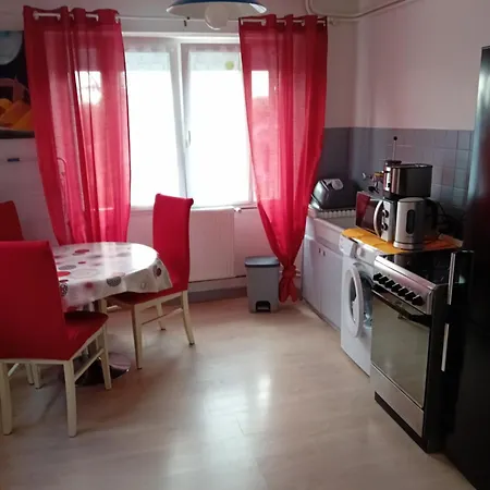 D Etape Du Pelerin De La Butte Aux Oiseaux Holiday home *